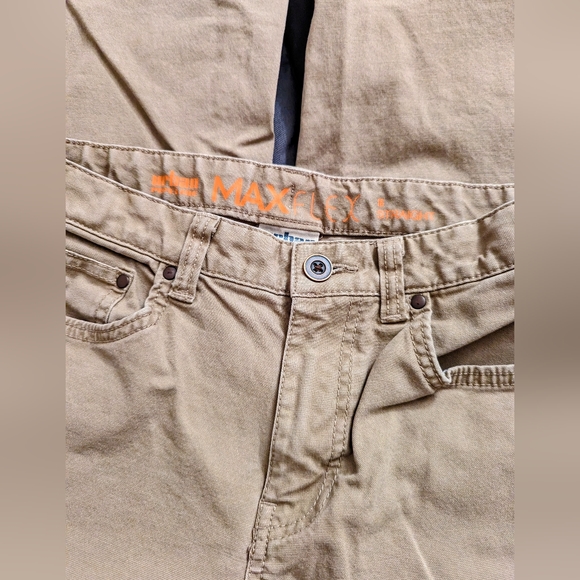 Urban Pipeline MaxFlex juniors 16 Straight - Picture 2 of 3